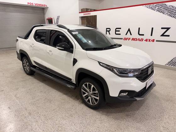 FIAT STRADA 1.3 FIREFLY FLEX VOLCANO CD CVT FIAT STRADA 1.3 FIREFLY FLEX VOLCANO CD CVT